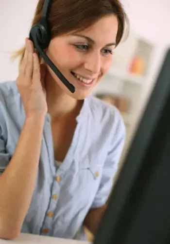 customer-support-staff-qkkre7l4370ioiop460p6n95nauu0qhwgxmt9rzy88